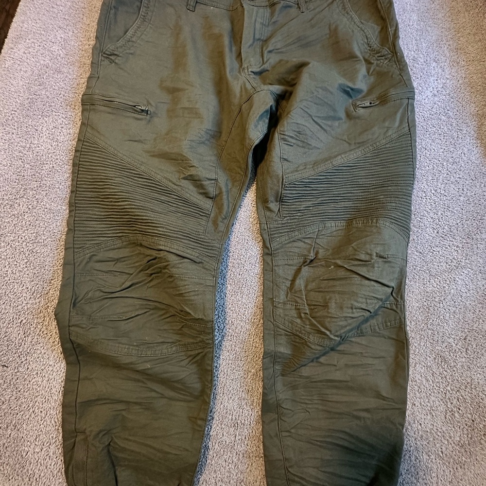 Men's Green Pants